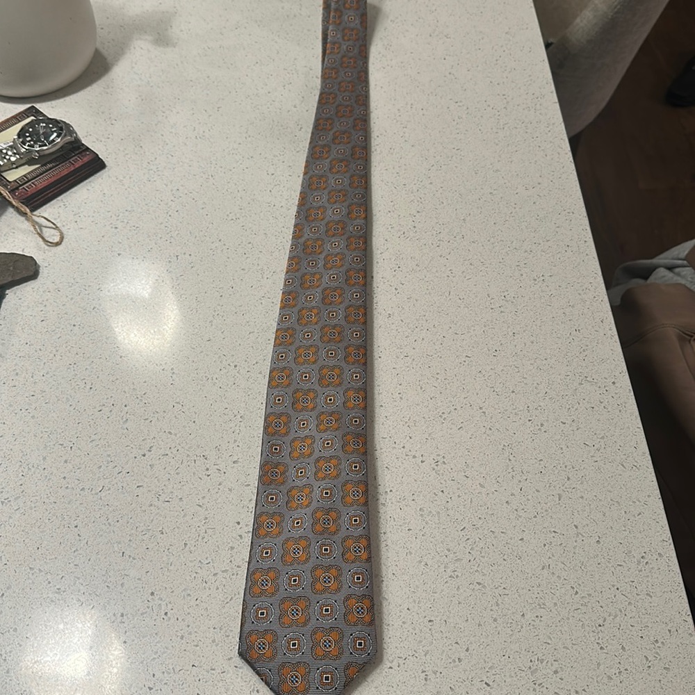 Jos. A. Bank Signature Collection tie NWT